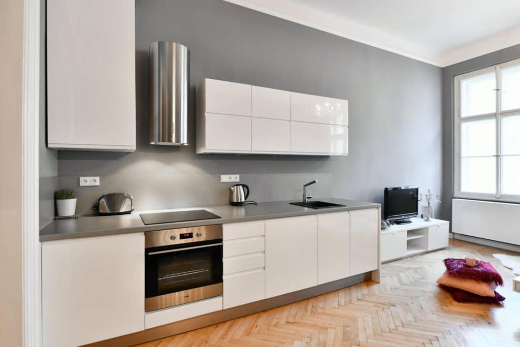 Cityscape Wenceslas Square Apartment Praag Buitenkant foto